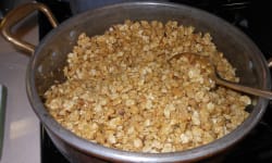 Mock Oatmeal (a Pesach breakfast) – Kosher Recipes | OU Kosher Certification – OU Kosher Certificati