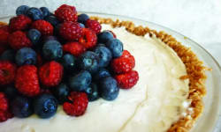Greek Yogurt Berry Pie – Kosher Recipes | OU Kosher Certification – OU Kosher Certification