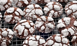 Chocolate Krinkle Cookies – Kosher Recipes | OU Kosher Certification – OU Kosher Certification