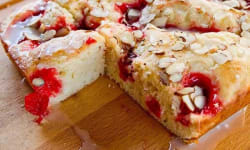 Lisa’s Cherry Almond Coffee Cake – Kosher Recipes | OU Kosher Certification – OU Kosher Certificatio