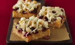 Cranberry Macadamia Bars – Kosher Recipes | OU Kosher Certification – OU Kosher Certification