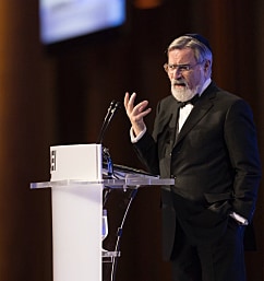 In Memory of Rabbi Jonathan Sacks