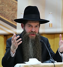 Talking with Rabbi Binyomin Eisenberger