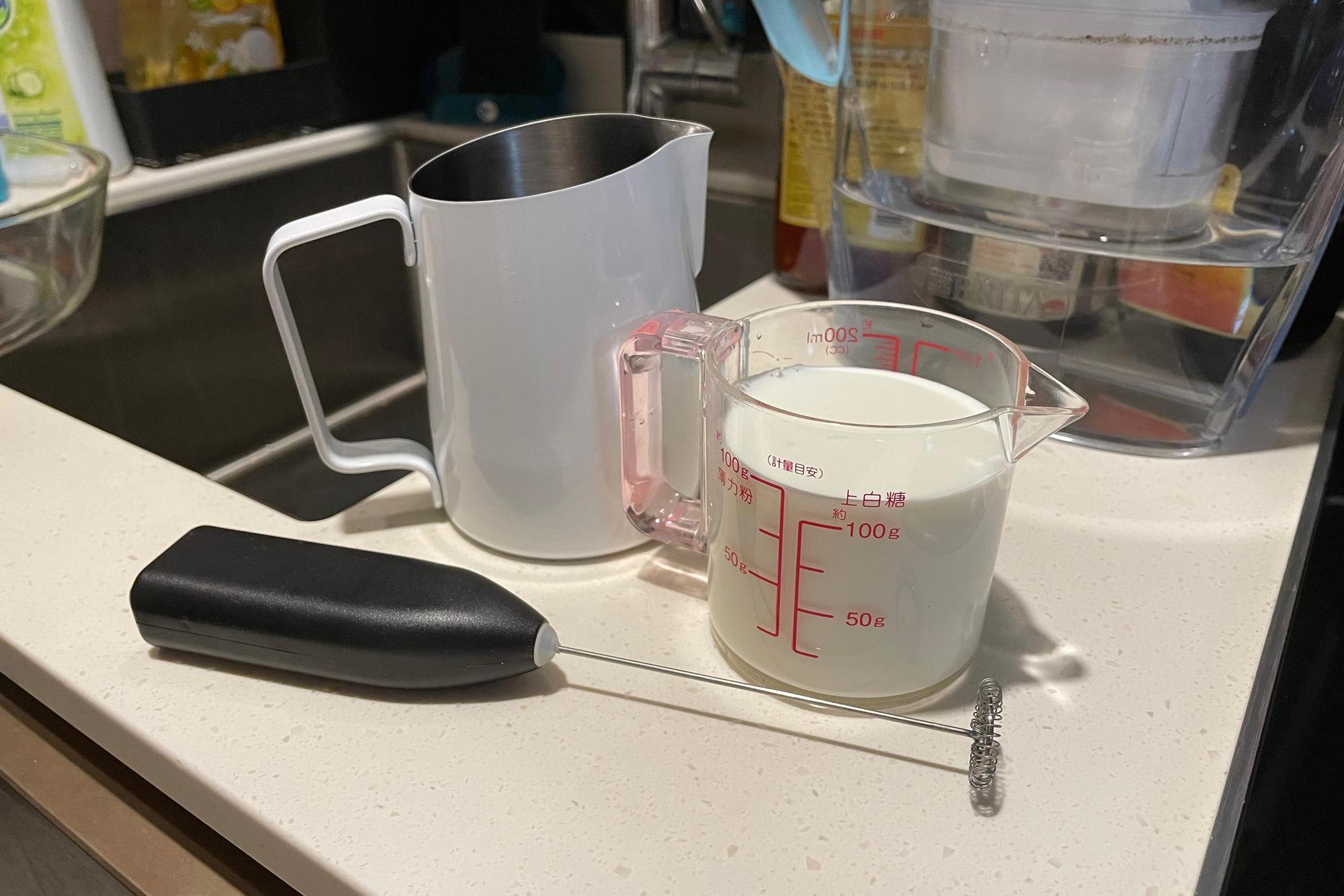 The cheapest setup for milk frothing