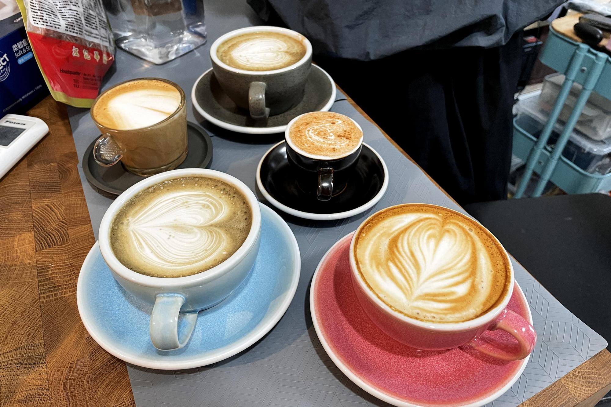 Challenge accepted: Making 5 milk-based drinks in a row