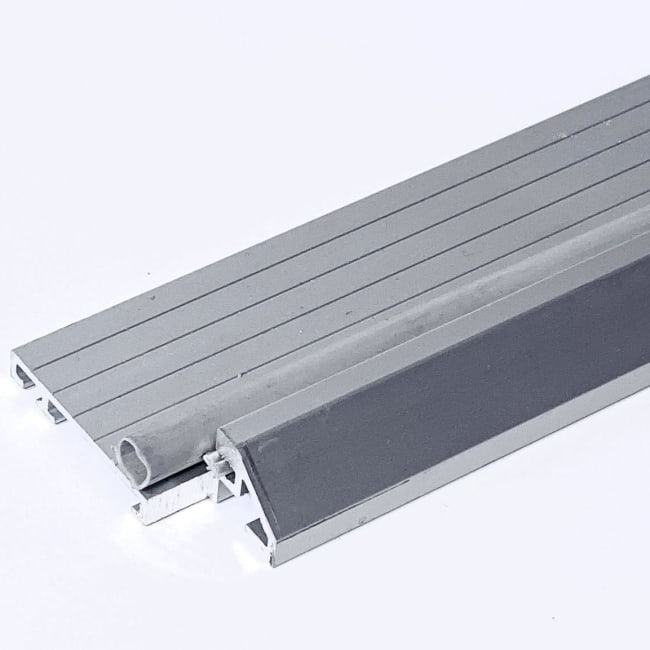 Terskel, Aluminium, natureloksert, 10M, til alukarm for glas splatedør, 16x56x930mm