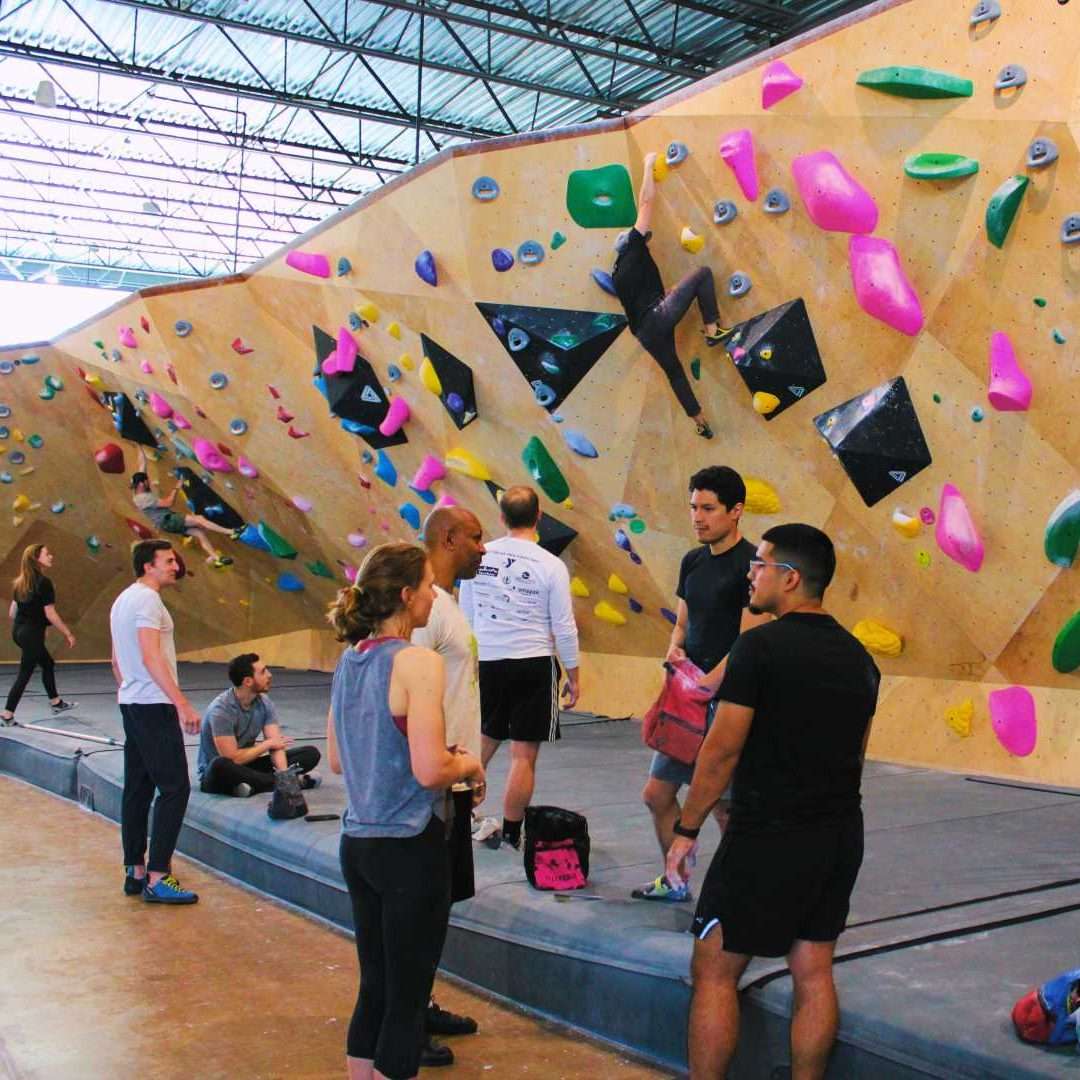 Oso Climbers Hanging Out