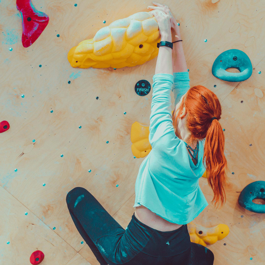 Climbing Girl Oso