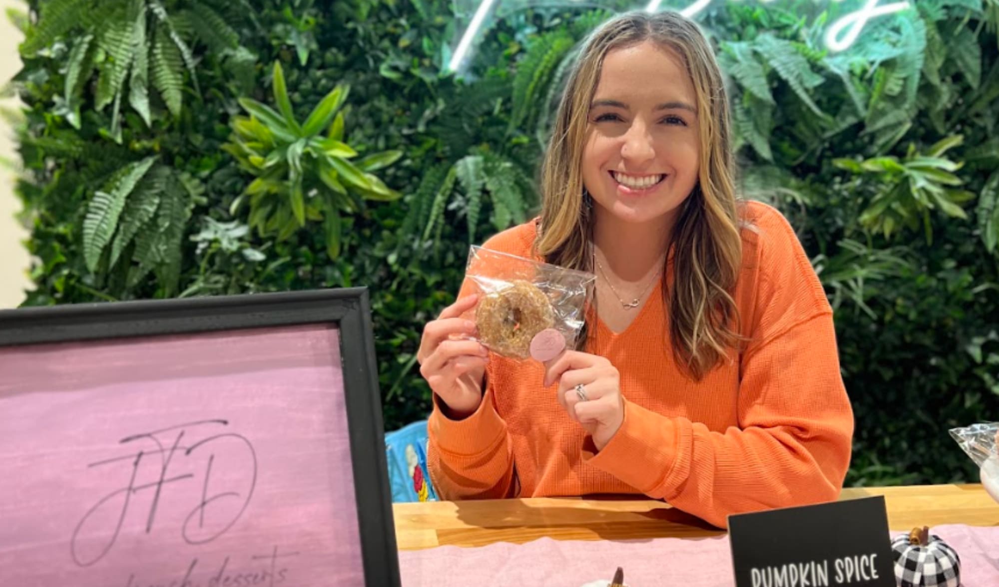 Jenna French Desserts Pop-Up Holiday themed at oso