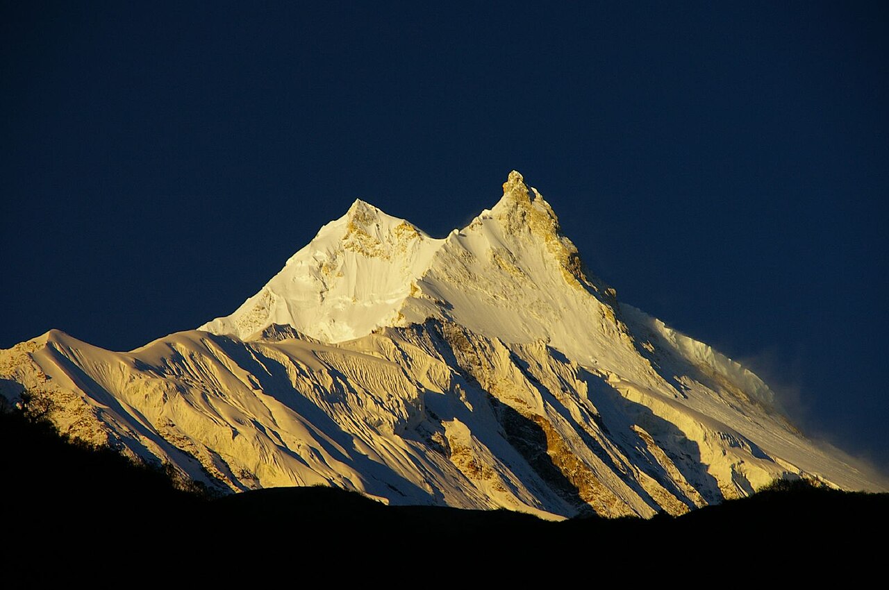 Manaslu Circuit Trek Cost: Complete Price & Permit Guide