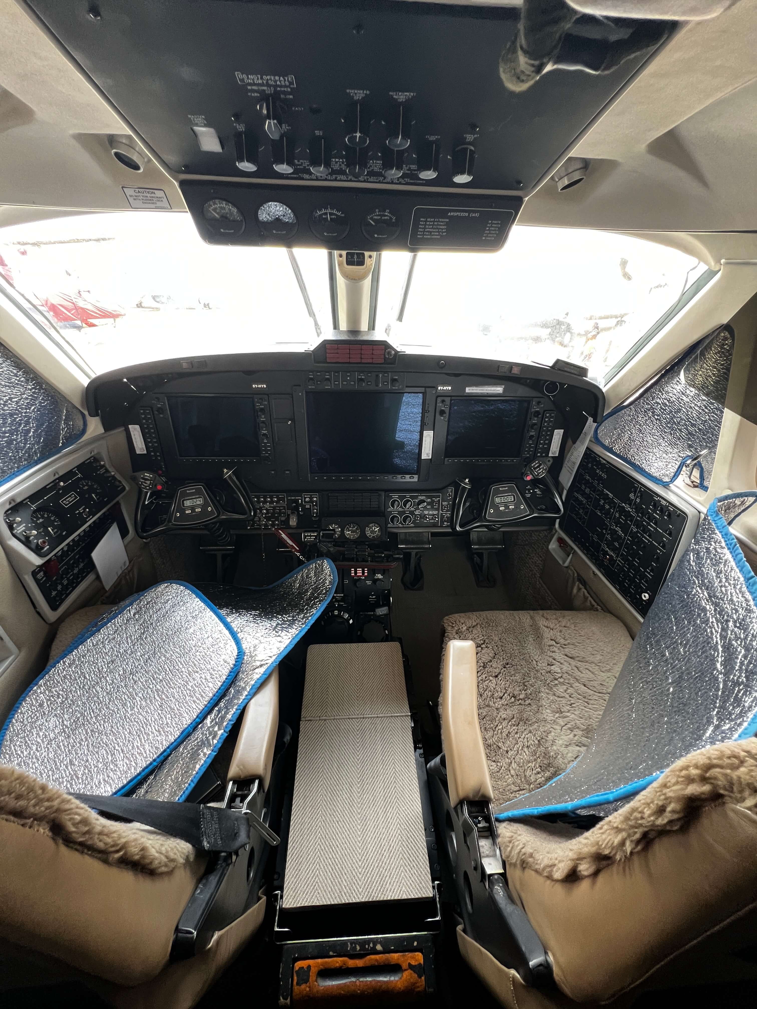 Beechcraft King Air photo 3