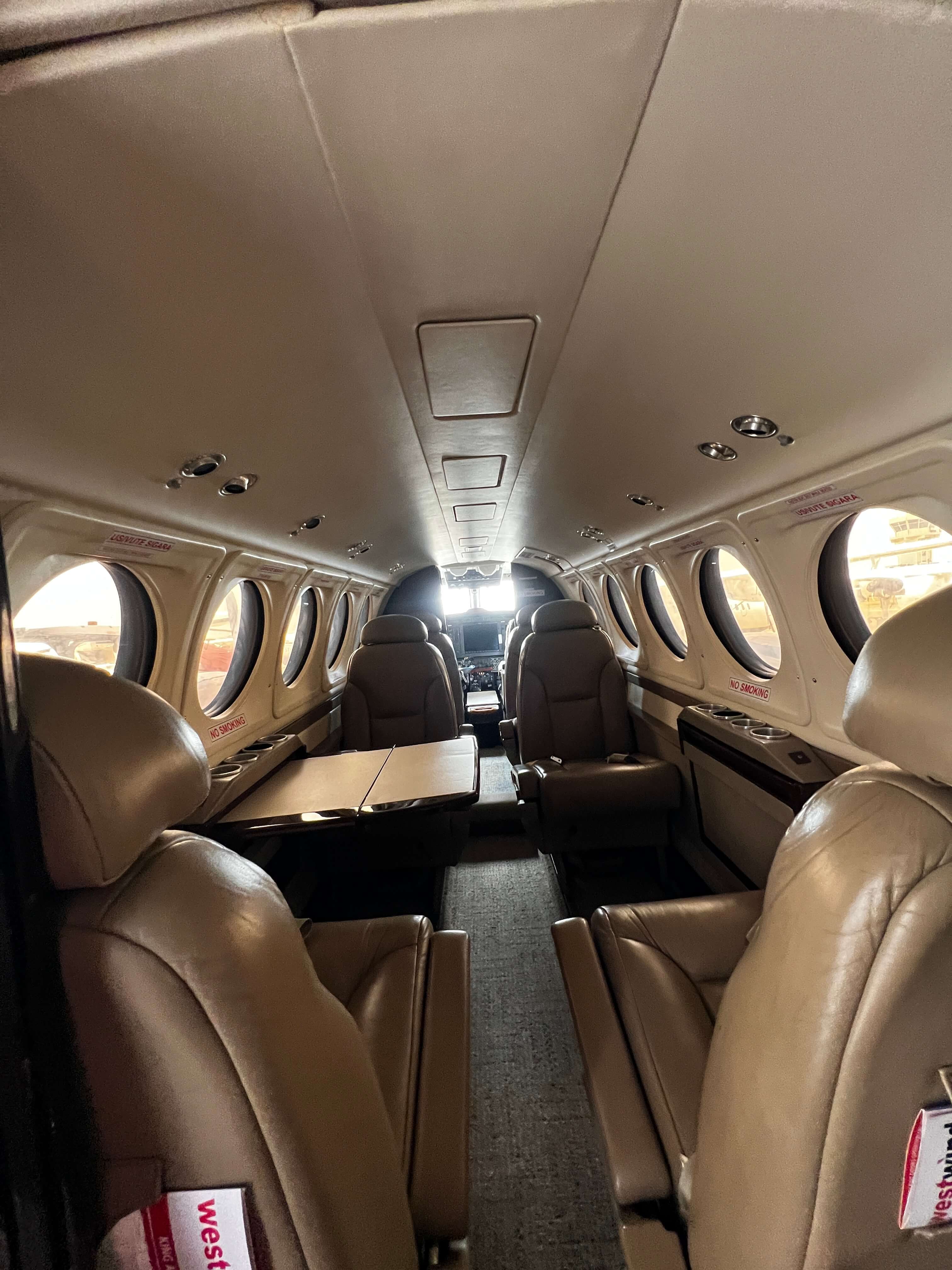Beechcraft King Air photo 4