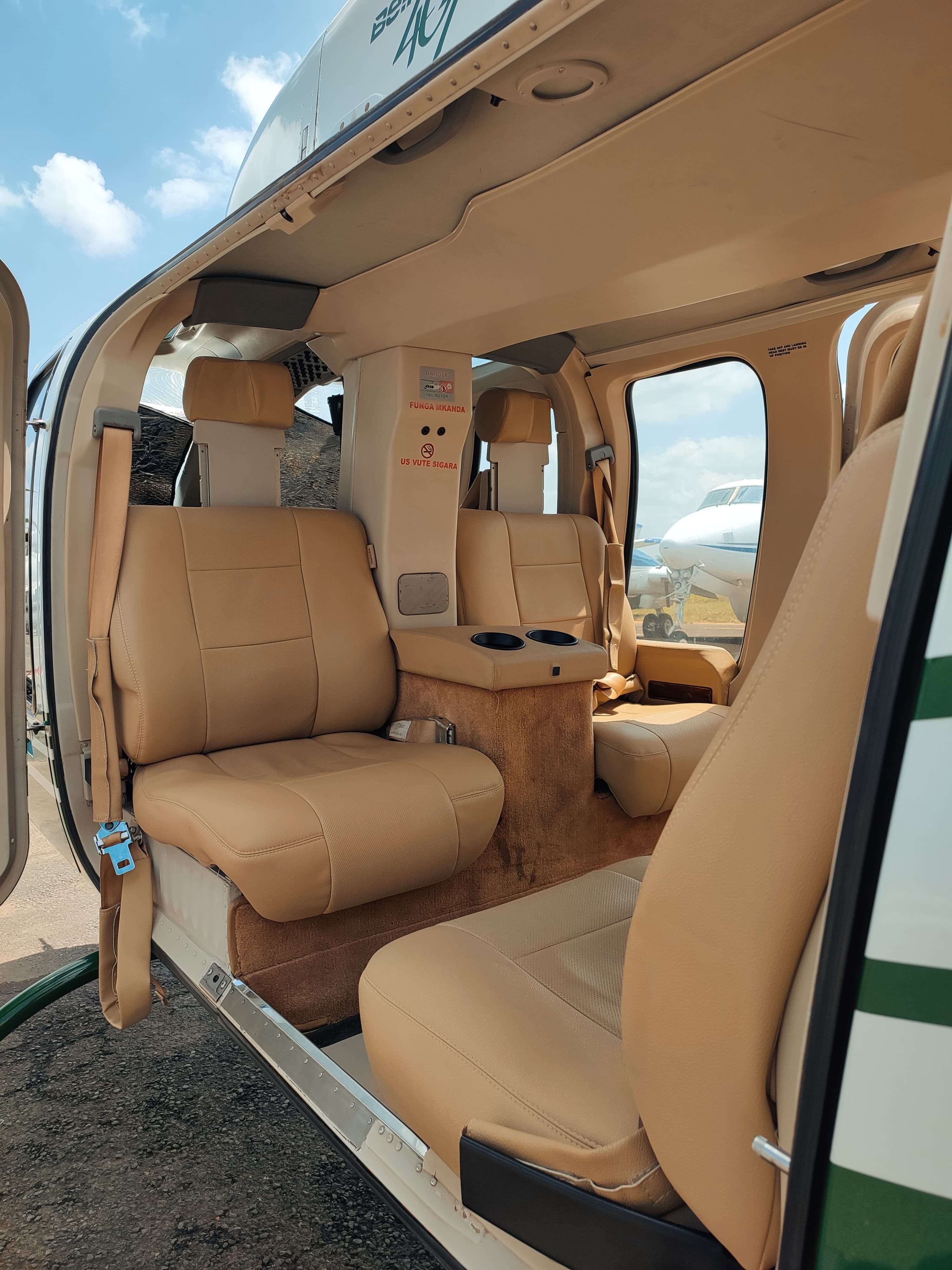 Bell 407 GXP photo 4