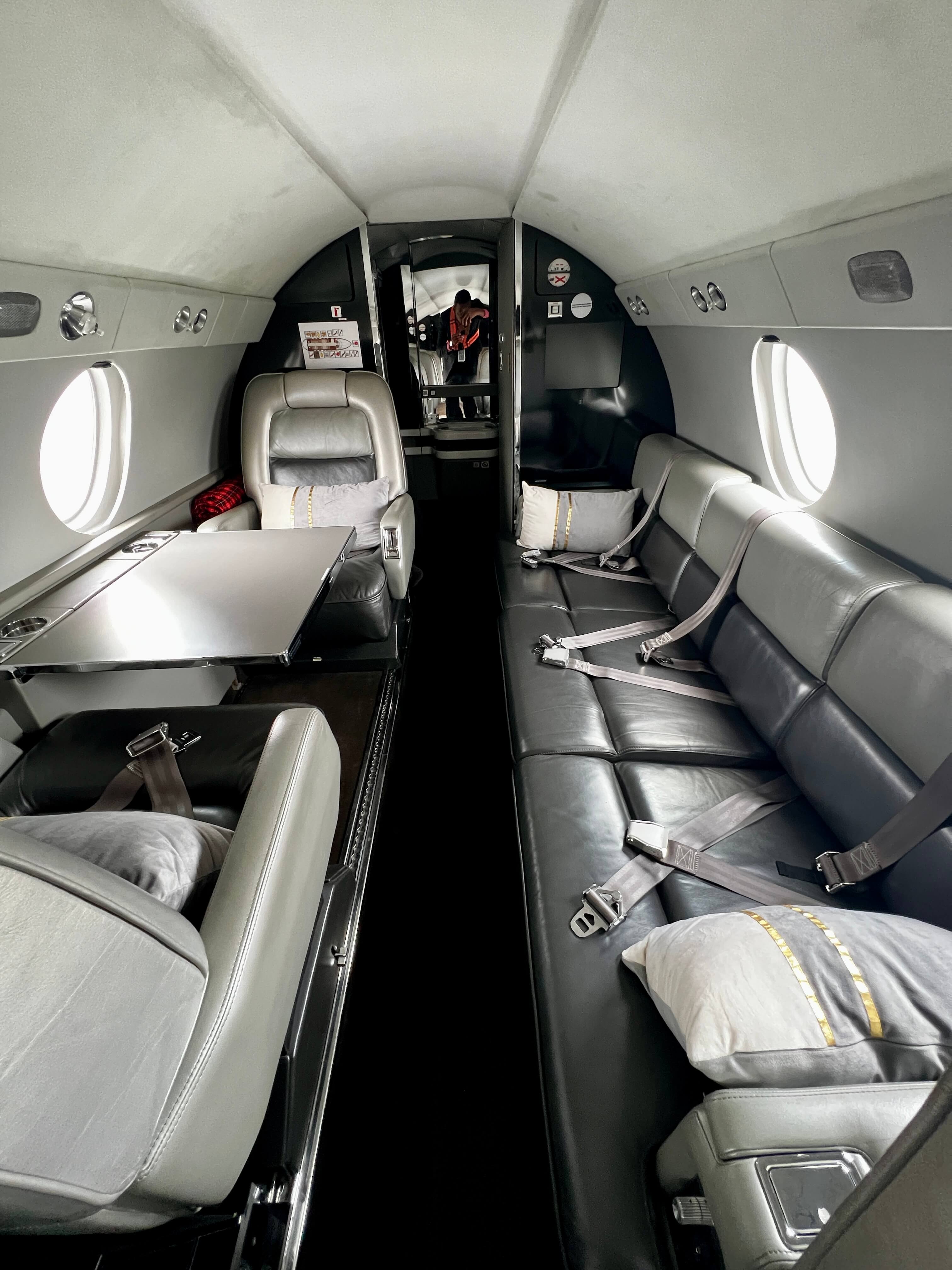 DASSAULT FALCON 200 photo 5
