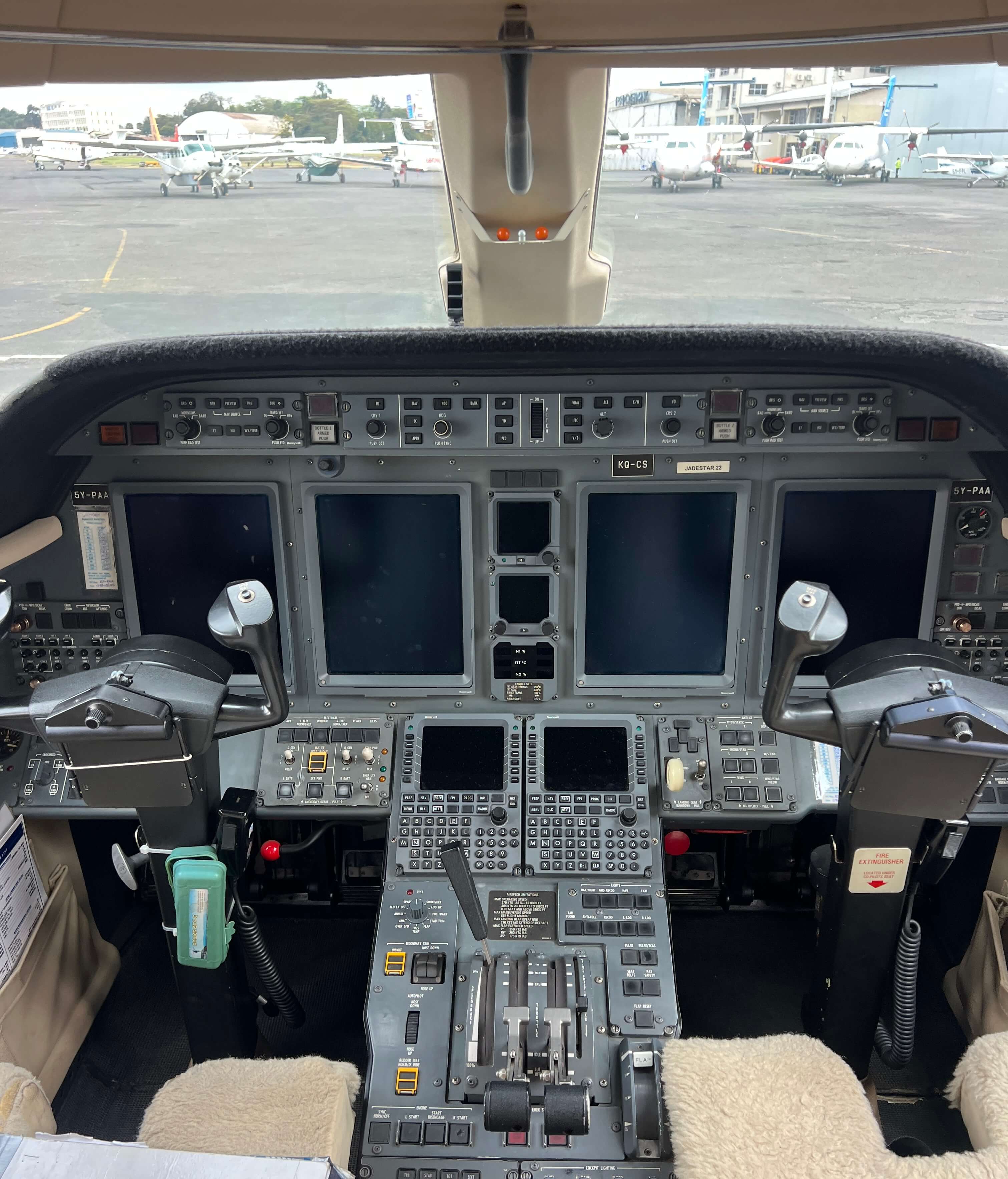 CESSNA CITATION SOVEREIGN photo 2