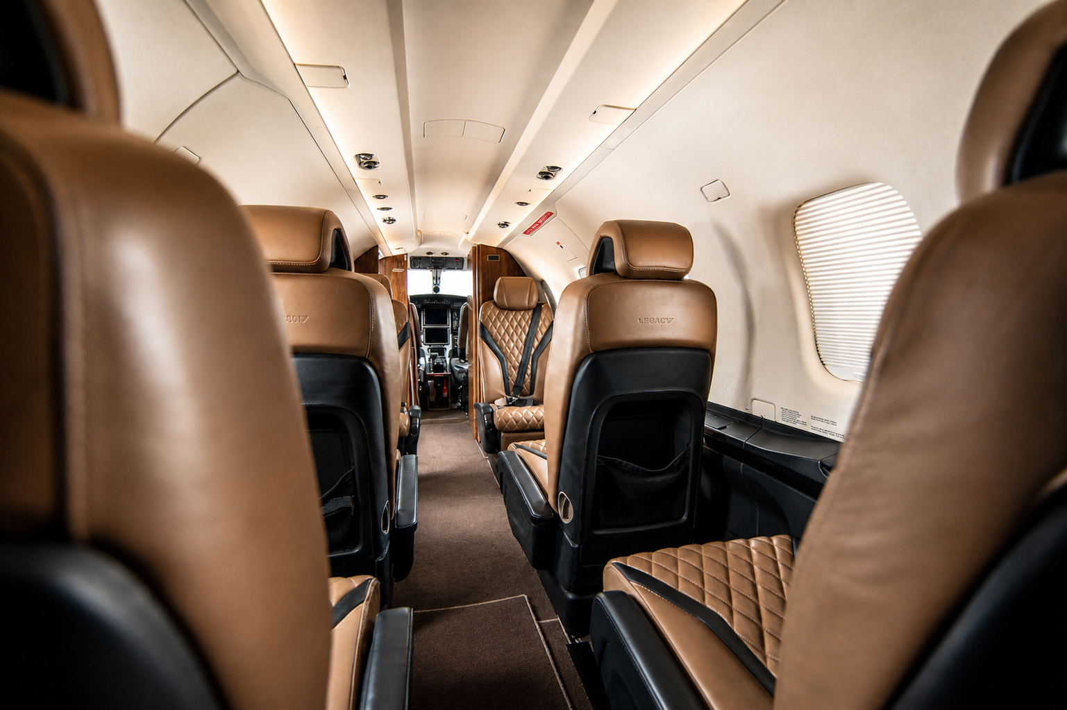 Pilatus PC 12 photo 7
