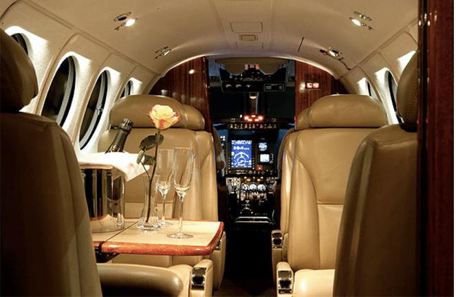 Beechcraft Kingair 250 photo 6