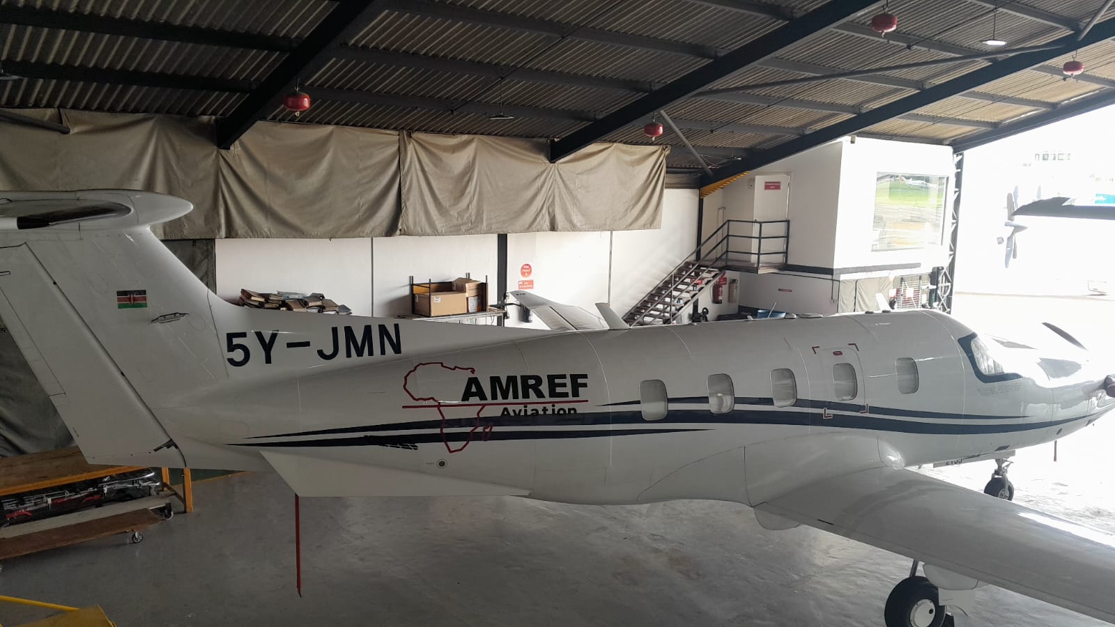 Pilatus PC 12 photo 2