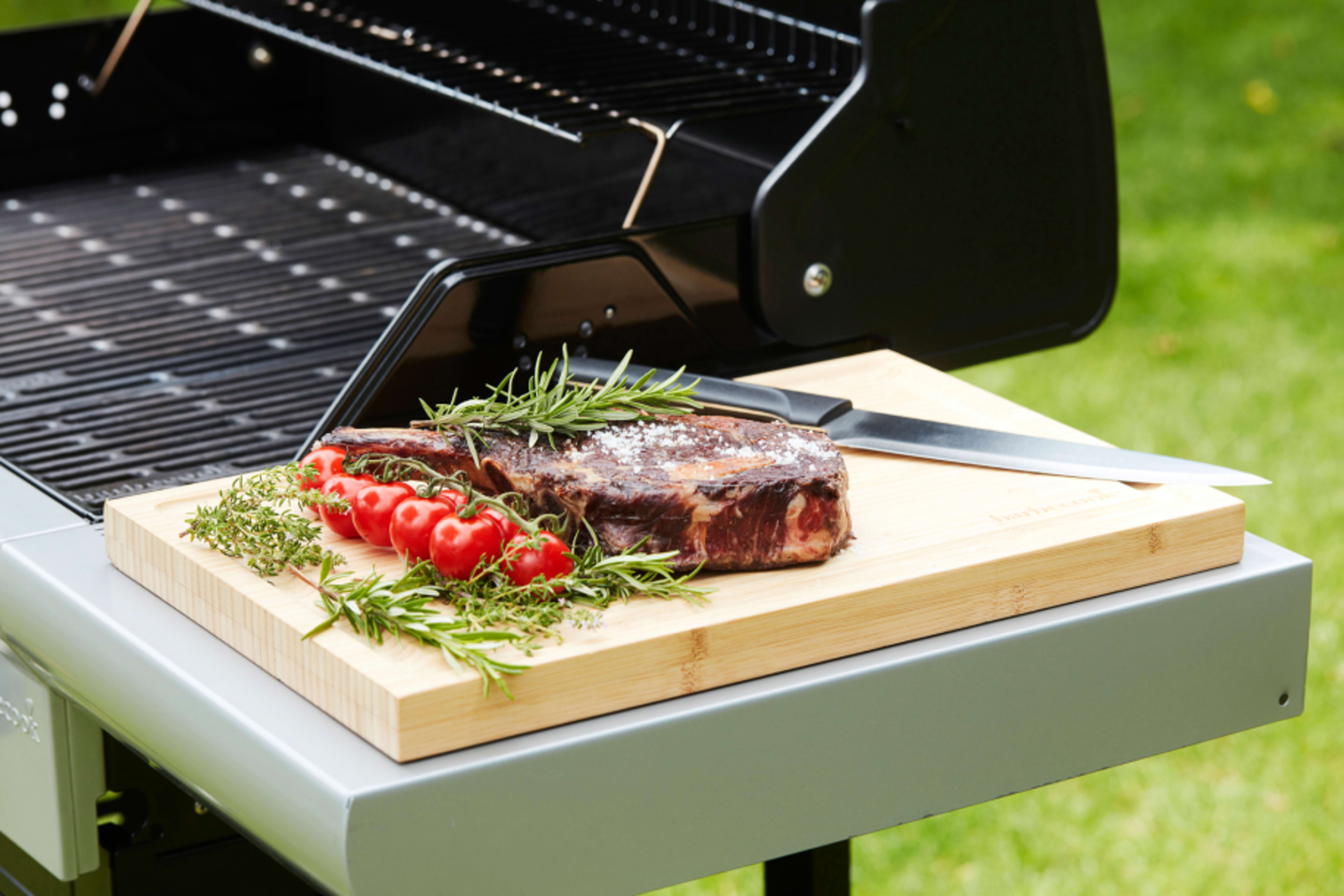 Bamboo cutting board with groove 40x30x3cm FSC®