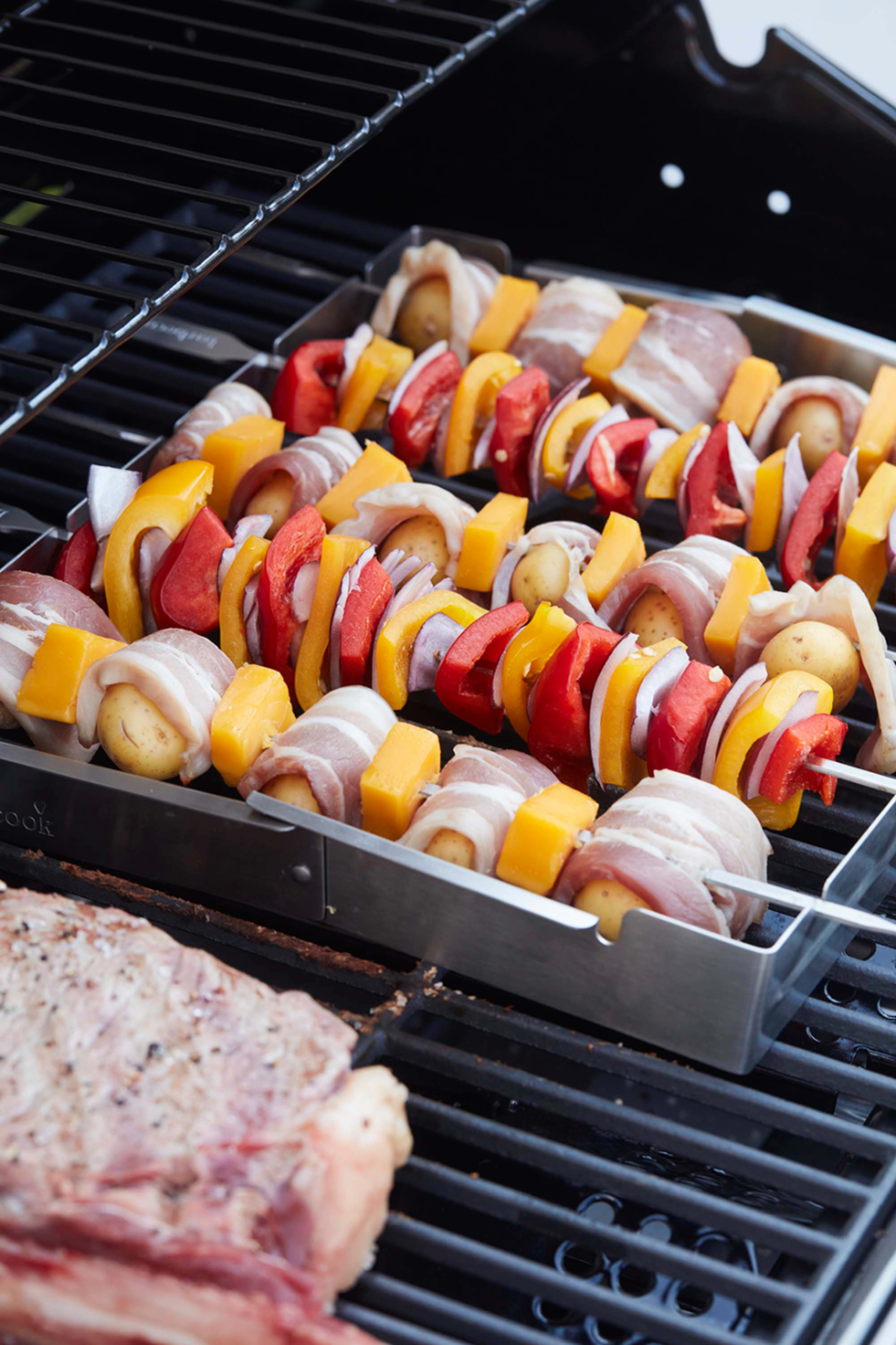 Brochette holder
