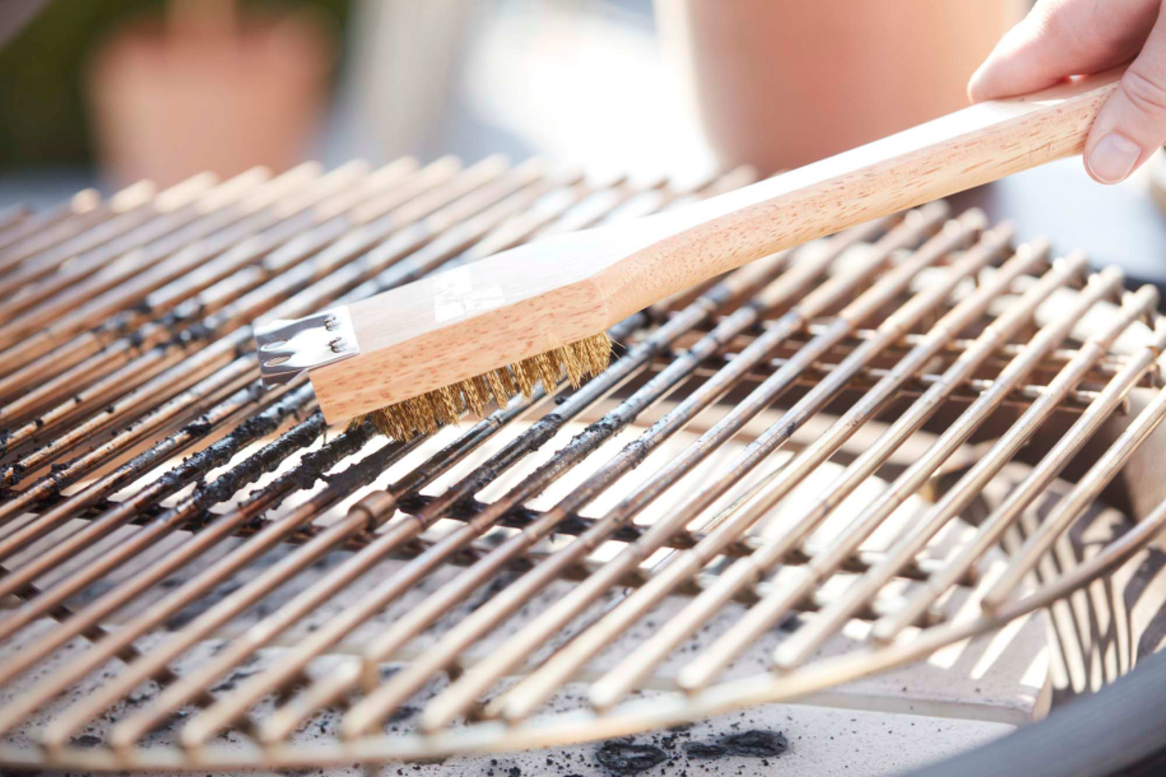 Copper and steel brush FSC®