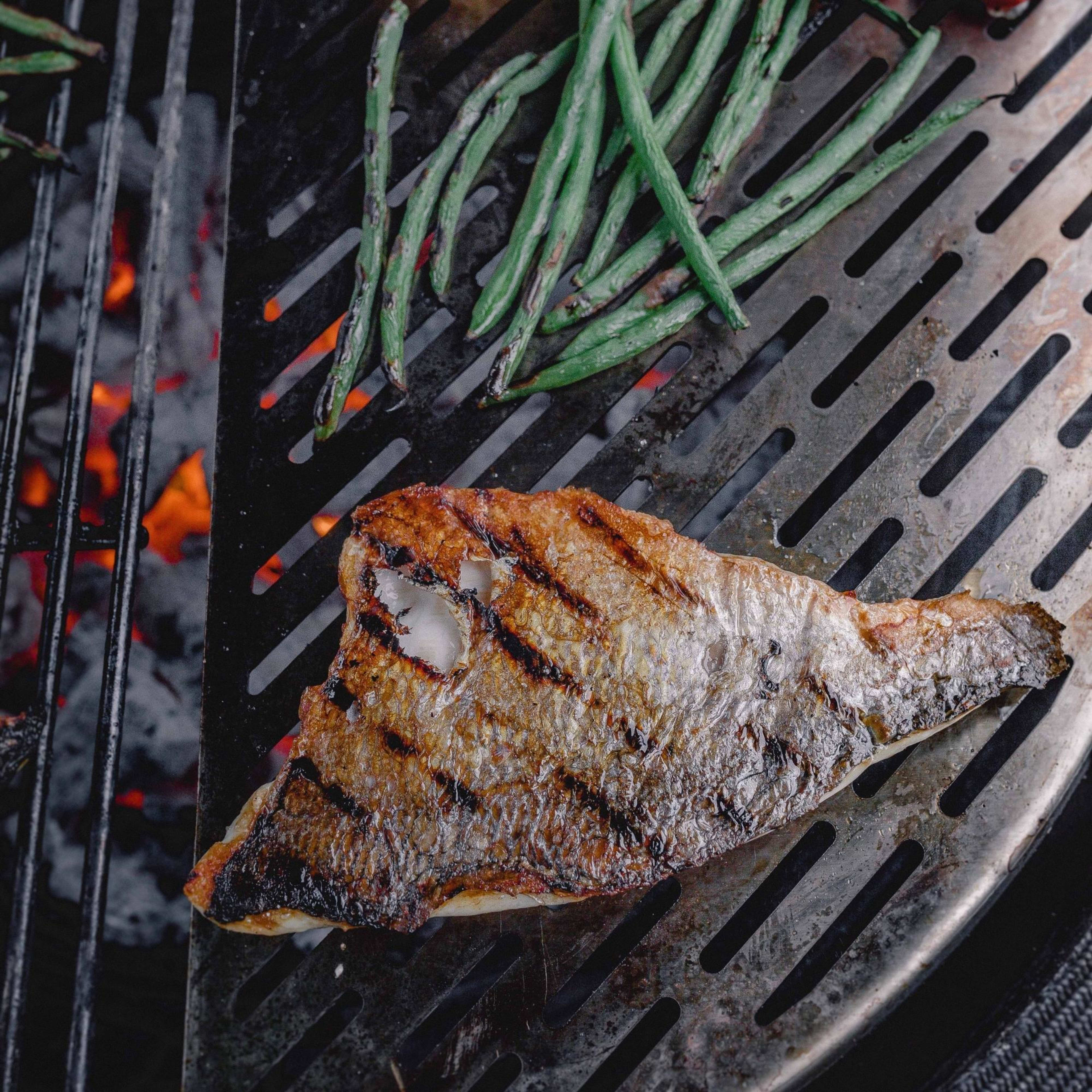 Konnected Joe™ Digital Charcoal Grill and Smoker, Cover, and Grate Bundle