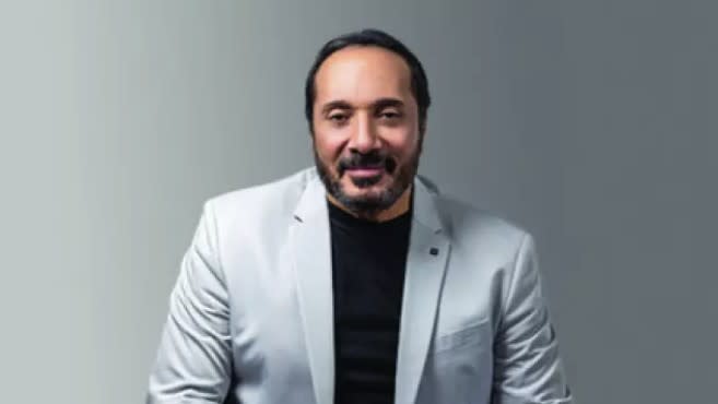 حفل على الحجار في ساقية الصاوى