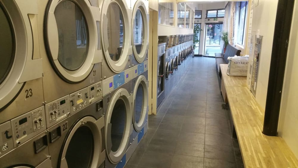 Laundrettes in London with 123 Cleaners