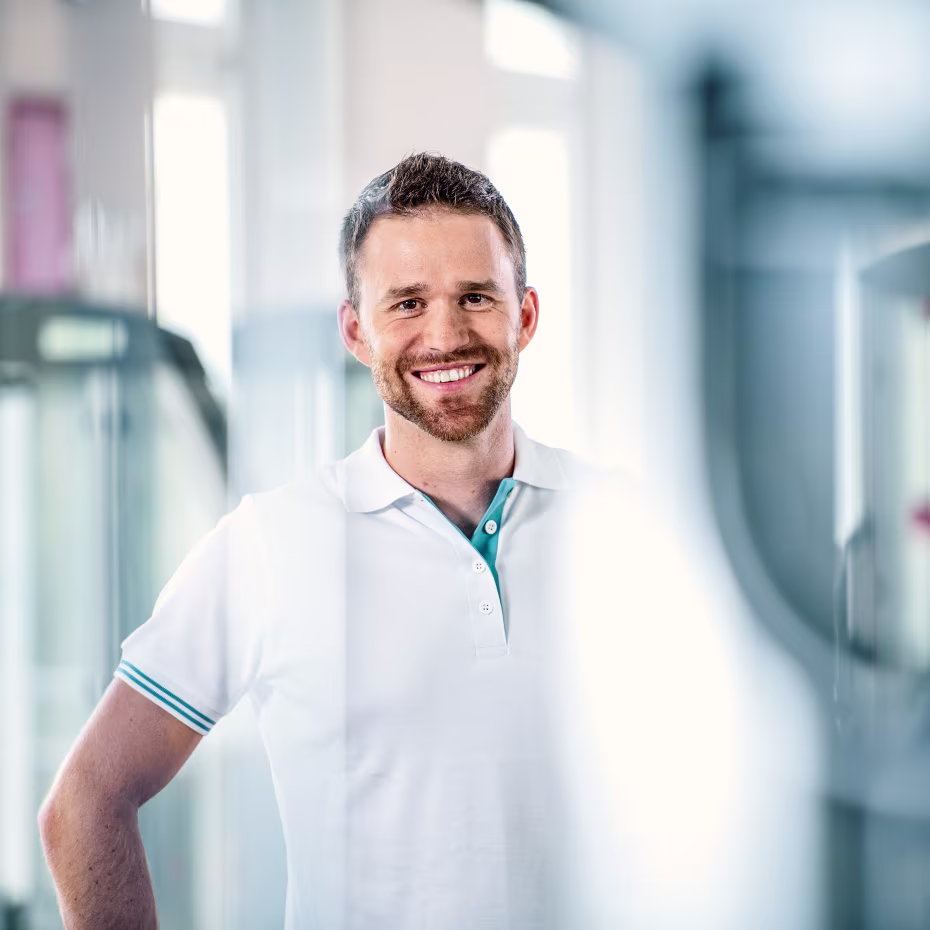 Кристиан, ортопедичен техник