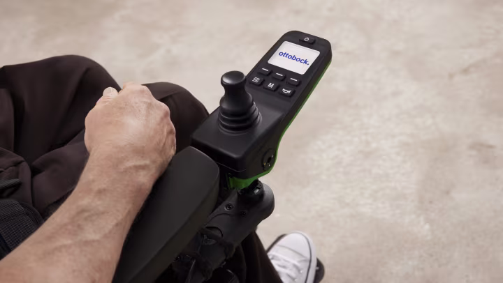 Juvo C7 attached with ICON control system.