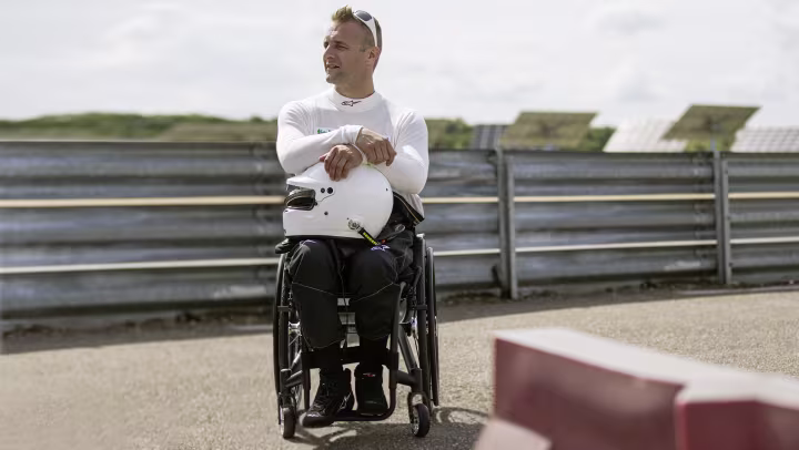 Custom-made Ottobock Invader wheelchair for active use