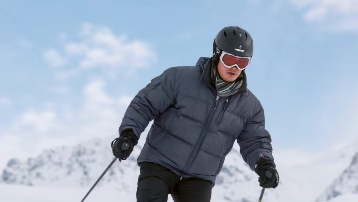 Skiier using the ProCarve. 