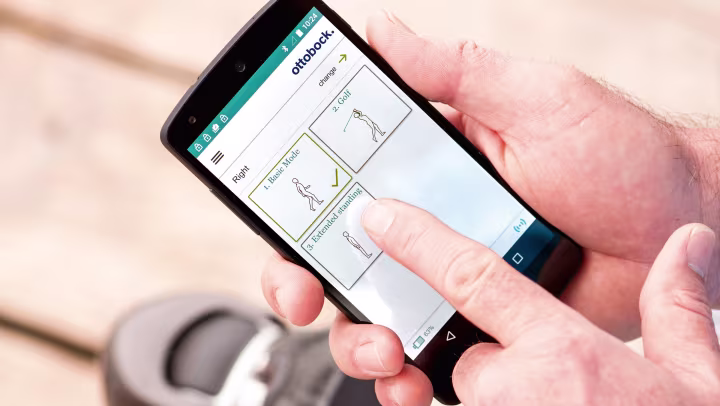 A user navigates the Cockpit app on his smartphone.