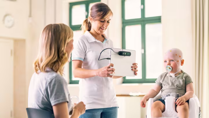 3D scanning a baby's head with iFab EasyScan for 3D printed cranial orthosis MyCRO band