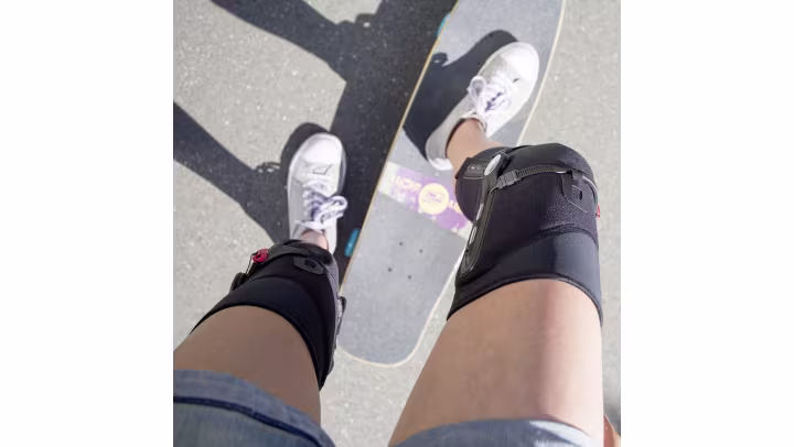 The Patella Pro fits closely to the knee.