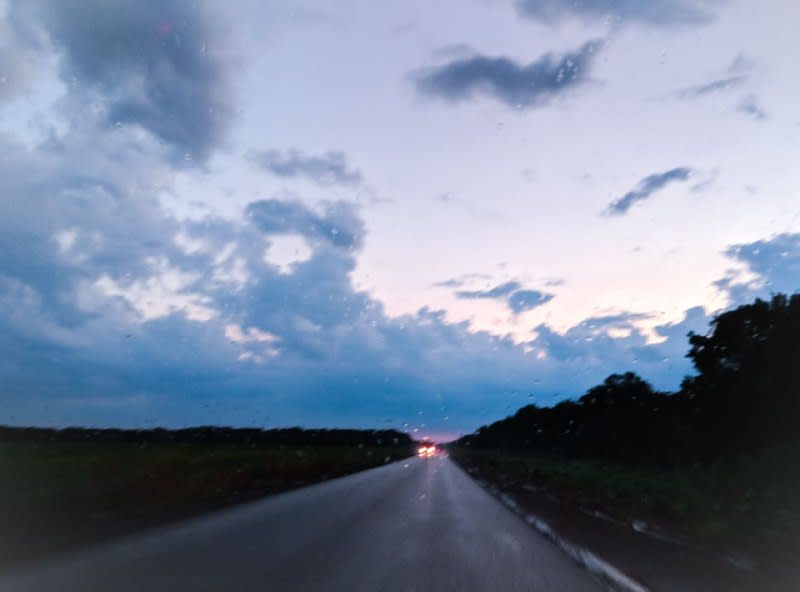 The road to somewhere🚘