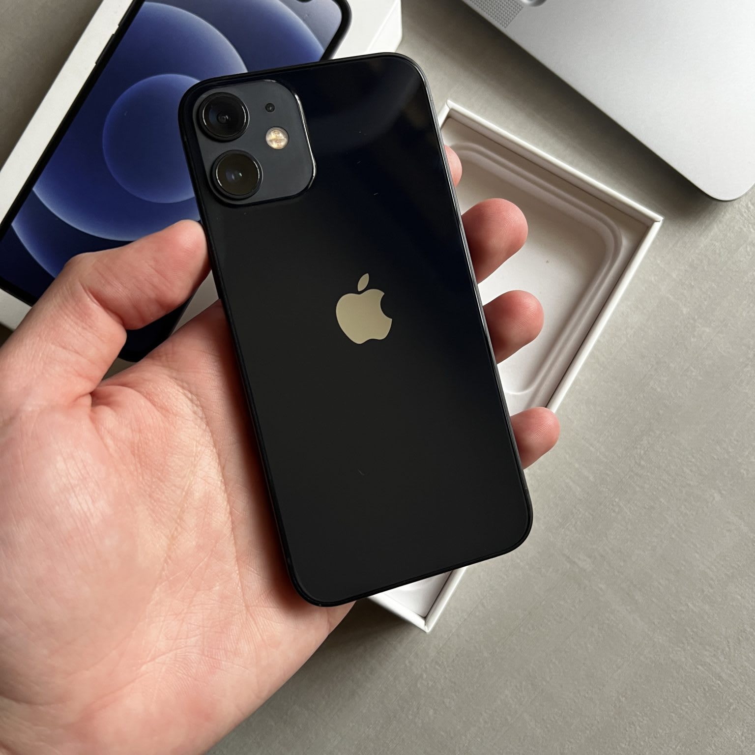 iPhone 12