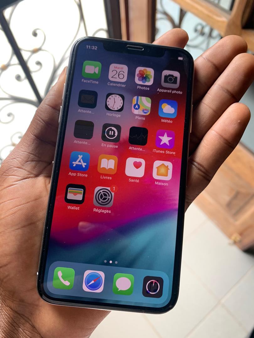 iPhone X 64 Go - Venant
