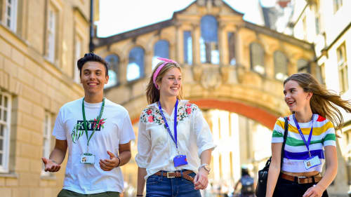 St Clare's, Oxford, Active English | Juniors