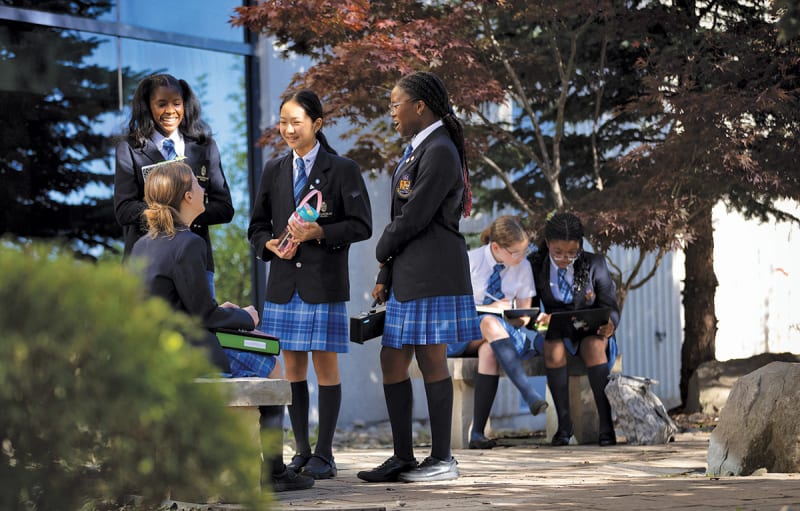 MacLachlan College