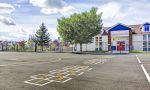 Lycée international de Calgary - In 2000, the school relocated to its current location in the residential neighborhood of Garrison Woods. 