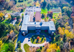 Laureate College, Burlington, Ontario