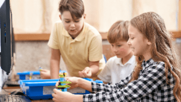 St Clare's, Oxford, Active English + STEM | Juniors