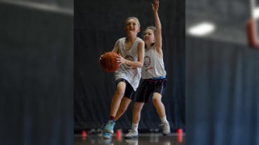 Elite Basketball Camps, Winter Warm-Up Weekly Basketball Lessons - Youth Ages 10-11