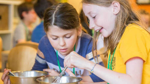 Creative Kids Place, Baking/Crafts (8-12)