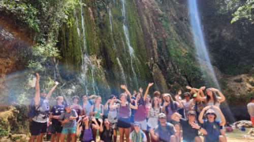 Global Leadership Adventures , Costa Rica: Spring Break Service Adventure
