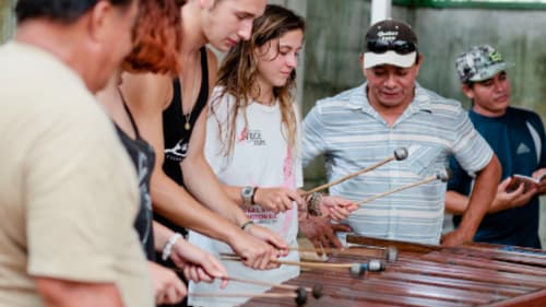 Global Leadership Adventures , Costa Rica: Medicine & Healthcare Discovery