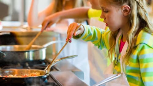 Creative Kids Place, Cooking/Crafts (8-12)