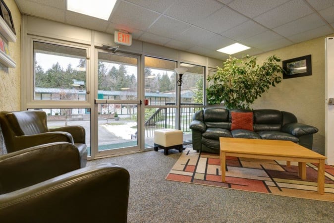 Queen Margaret's School - Boarding Atrium 