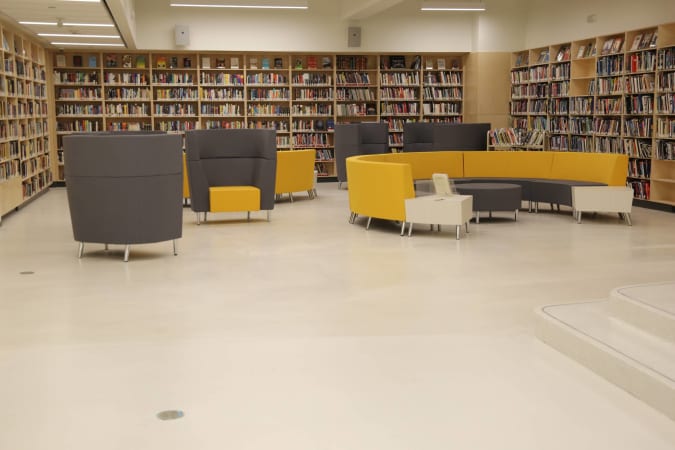 The York School - Middle & Senior School - Learning Commons 